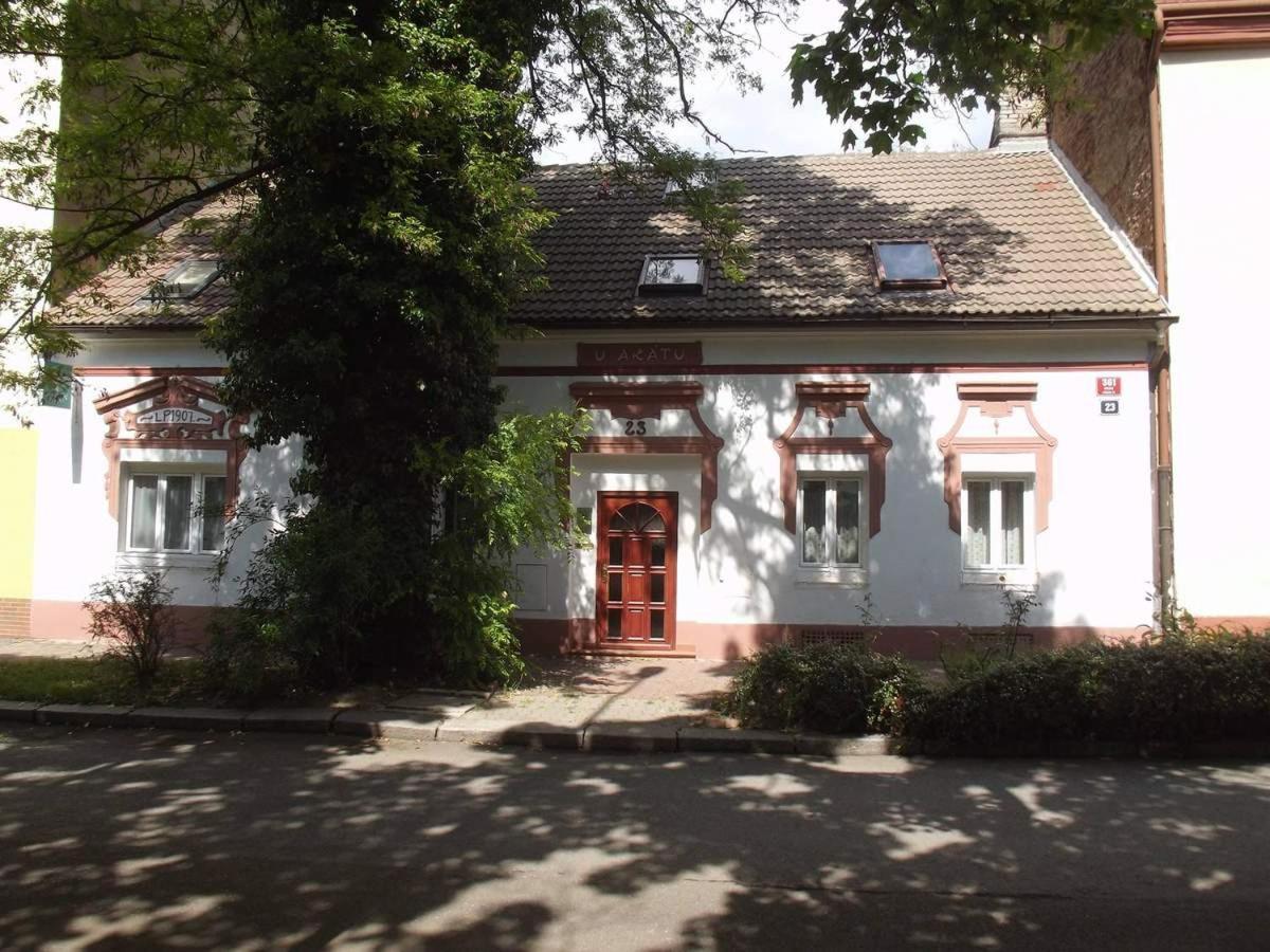 Pension U Akatu Prague Ngoại thất bức ảnh